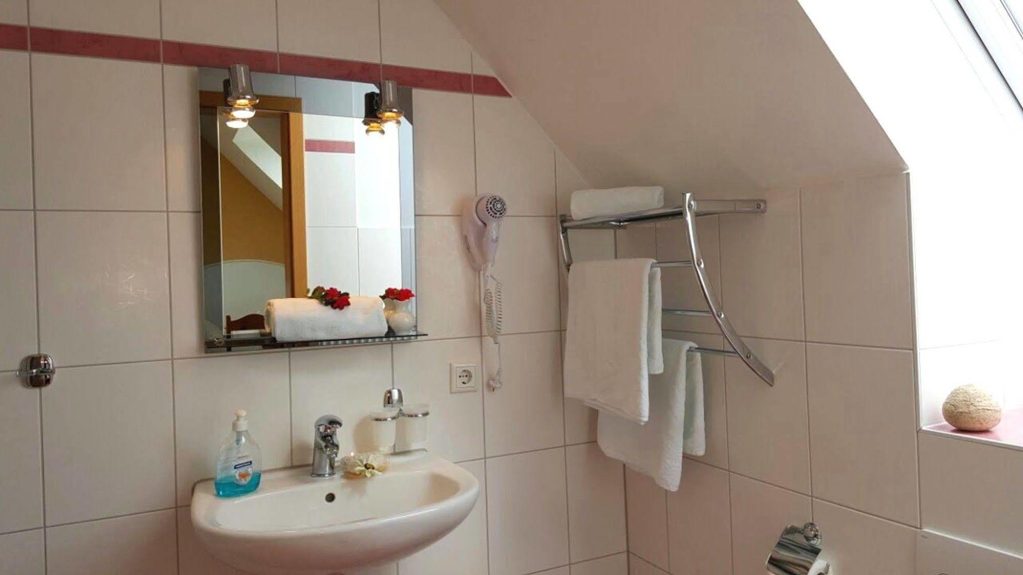 Hotel "Pension Marlis" Garni Reichenberg  Εξωτερικό φωτογραφία