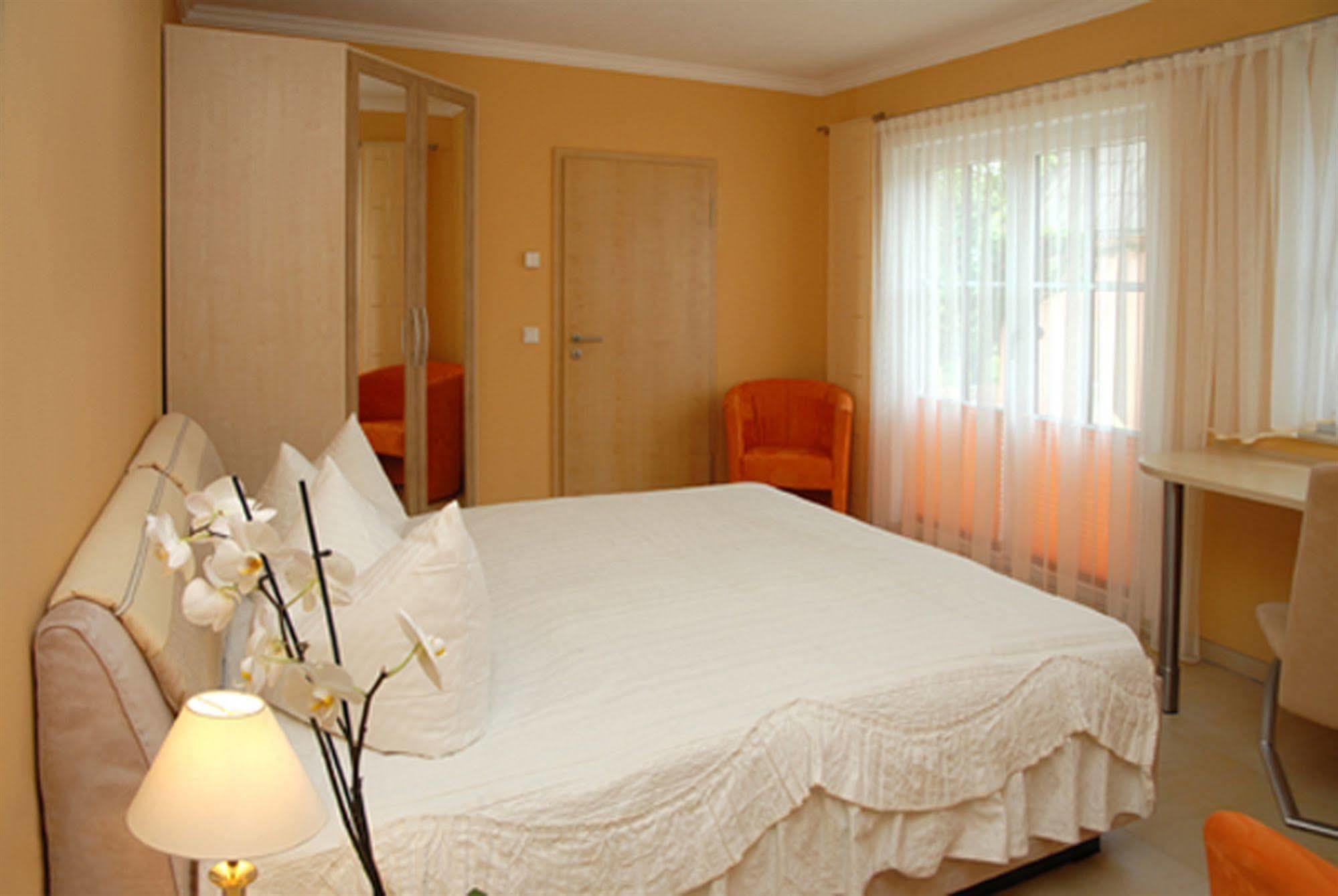 Hotel "Pension Marlis" Garni Reichenberg  Εξωτερικό φωτογραφία
